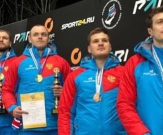 Подмосковные бобслеисты на чемпионате России в соревнованиях двухместных экипажей выиграли по одной медали каждого из достоинств